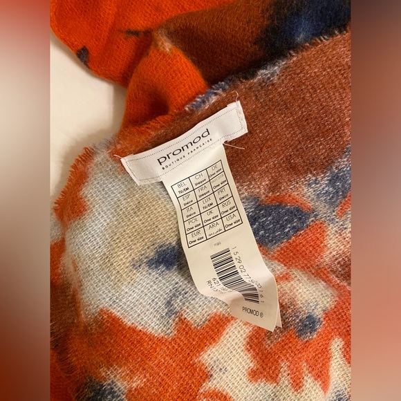 Promod Floral Scarf - Picture 3 of 4